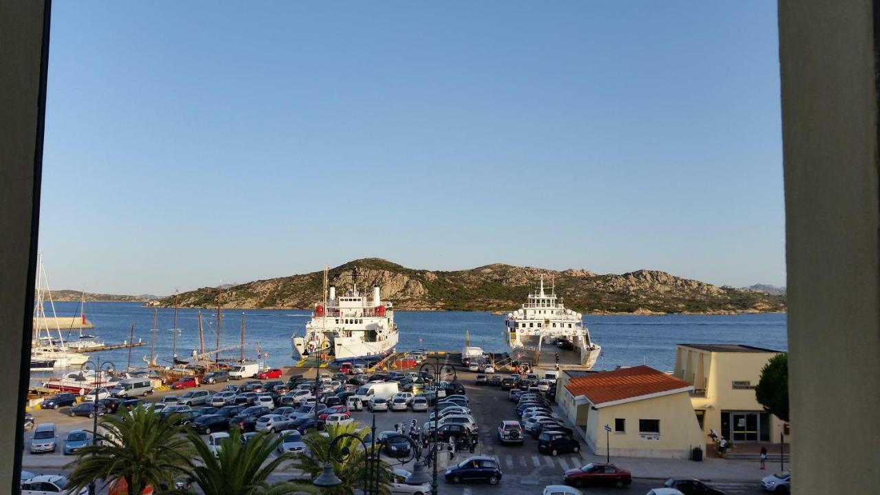 Casa Vacanze Della Maddalena Villa La Maddalena  Exterior photo